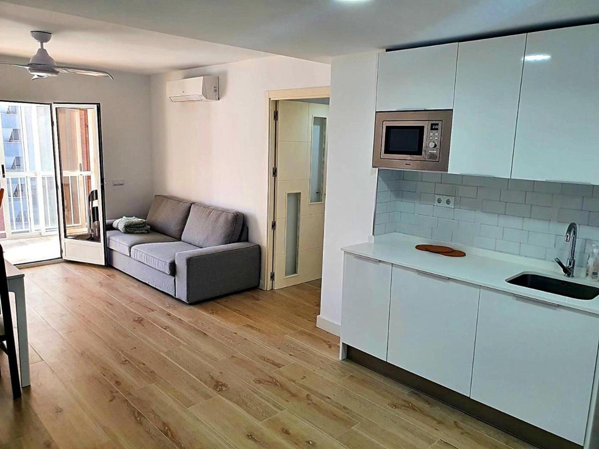 First Line Apartment With 3 Bedrooms And Seaviews 貝尼多姆 外观 照片