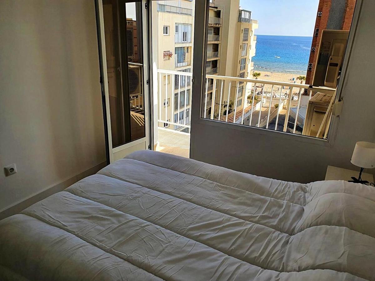 First Line Apartment With 3 Bedrooms And Seaviews 貝尼多姆 外观 照片