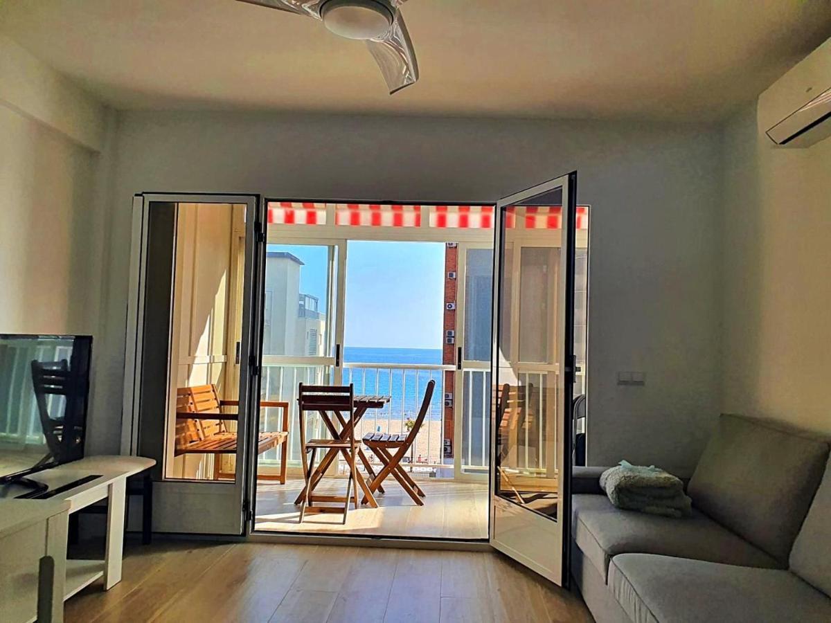 First Line Apartment With 3 Bedrooms And Seaviews 貝尼多姆 外观 照片