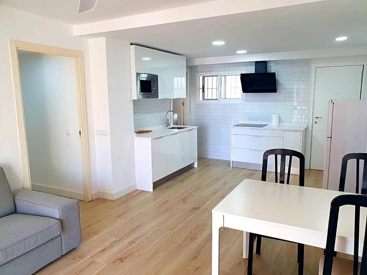 First Line Apartment With 3 Bedrooms And Seaviews 貝尼多姆 外观 照片